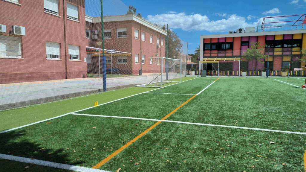 Newton College. Elche