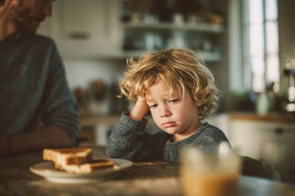 Aunque no tenga mucha hambre, comer poco a poco es mejor que dejarle en ayunas